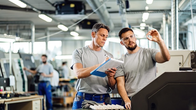 Pemeliharaan & Perbaikan​